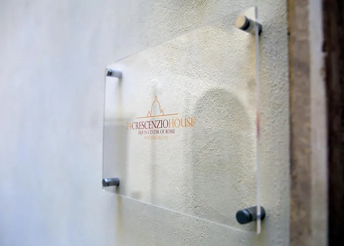 74 Crescenzio House 3* Roma