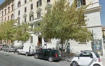 74 Crescenzio House 3*